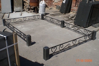 Огорожа на могилу - Фото 17